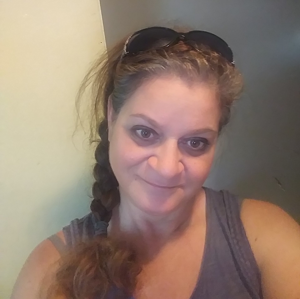 Meet your Posher, Michele
